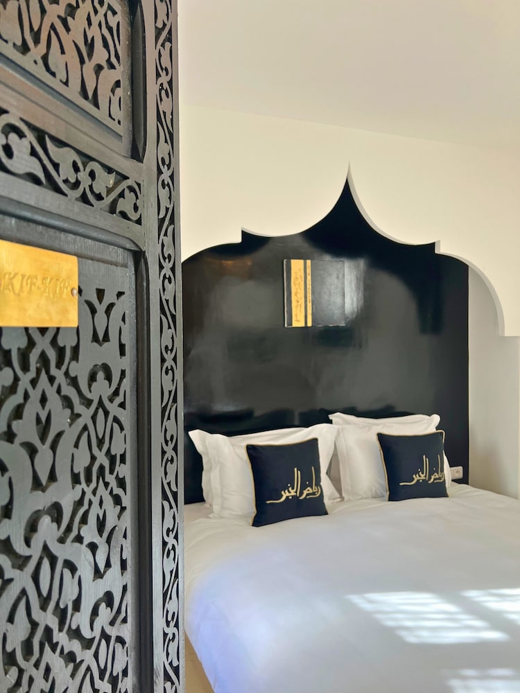 Standard Room - Photo 1