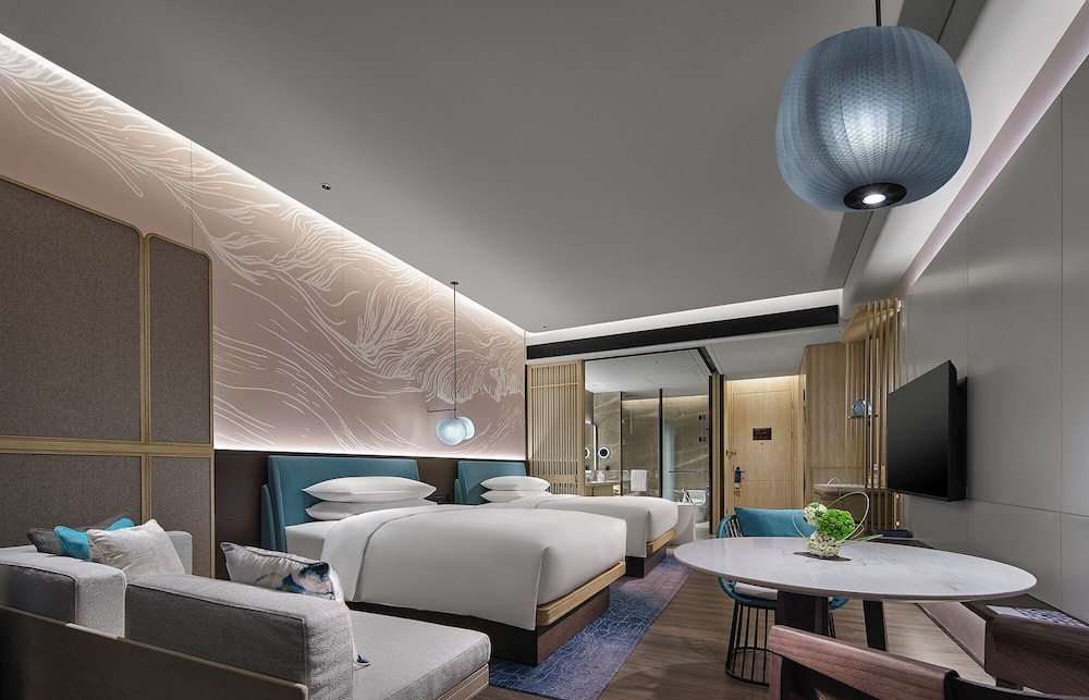 Room, 2 Double Beds (Balcony) photo 2