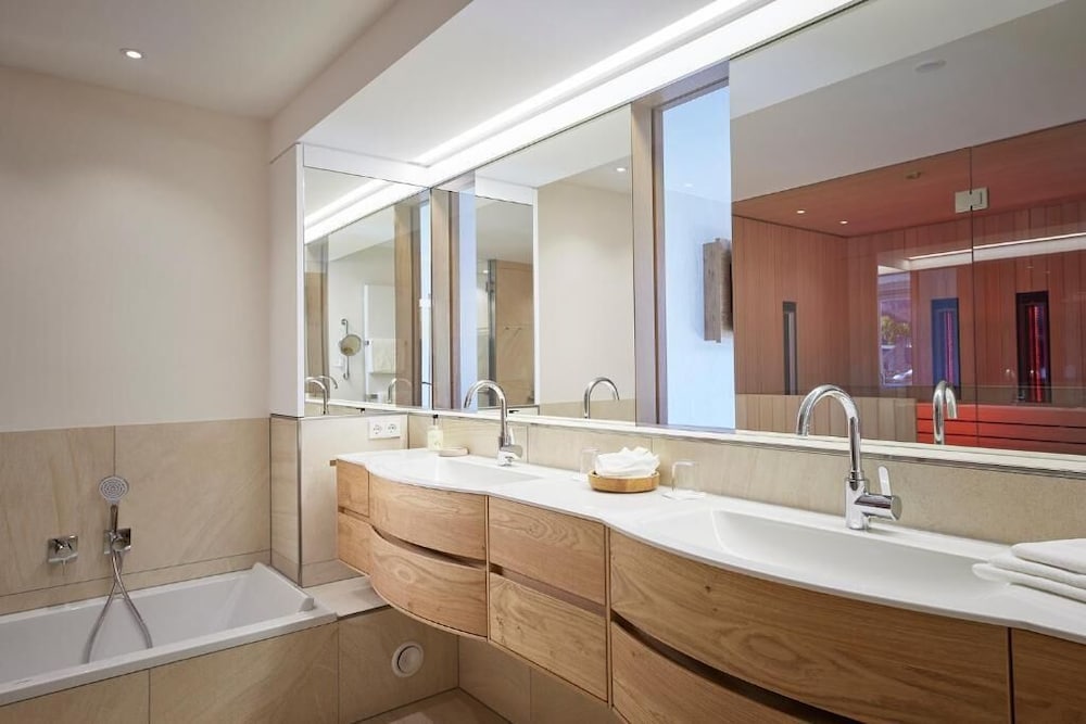 Junior Suite DELUXE photo 3