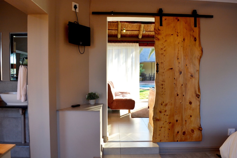 Garden Room - Photo 17