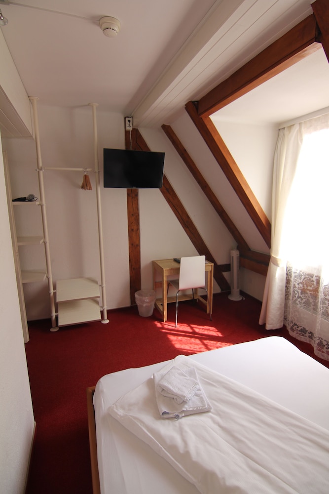 Standard Double Room photo 2