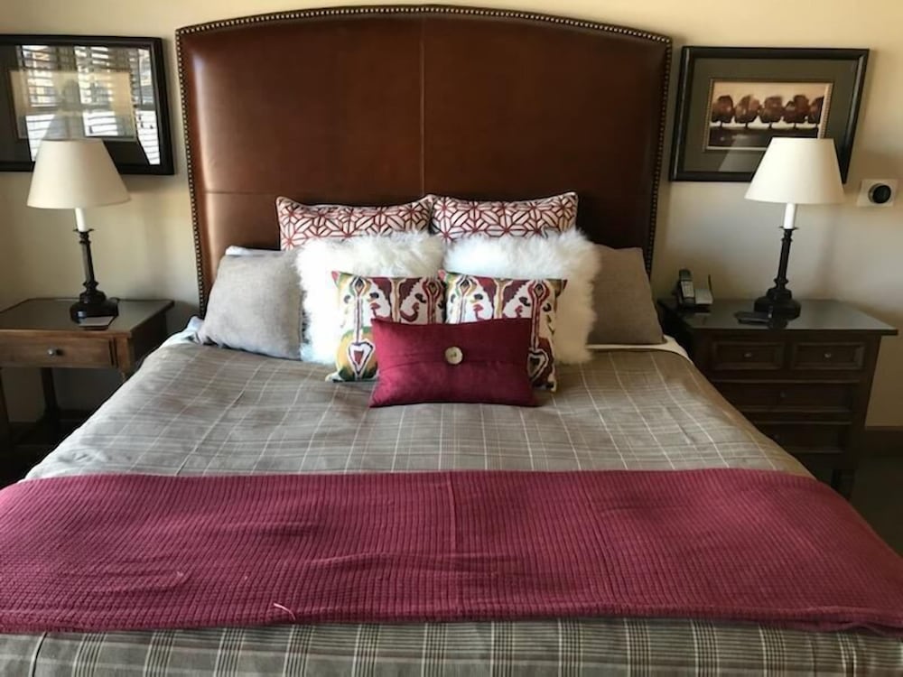 Condo, Multiple Beds (Iron Horse North) photo 3