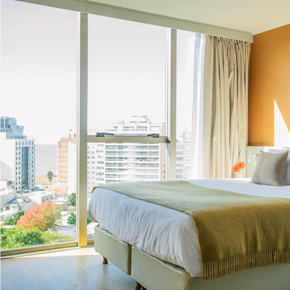 Superior Room, 1 Queen Bed photo 1