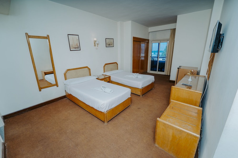 Standard Room - Photo 2