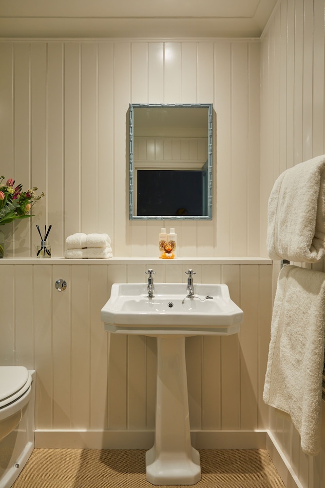 Heritage Double or Twin Room photo 3