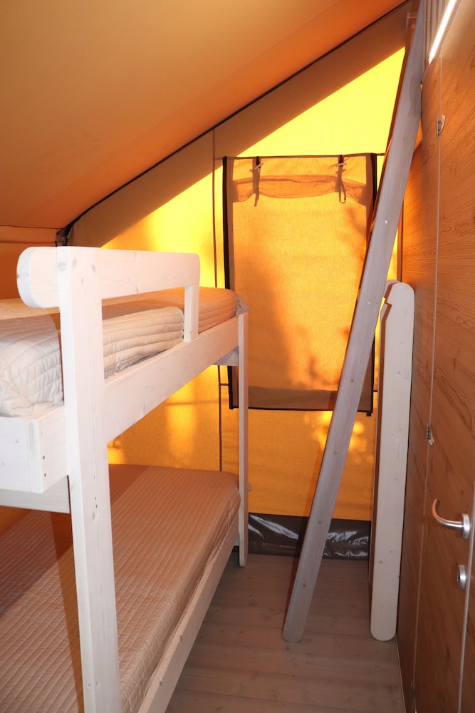 Glamping photo 2