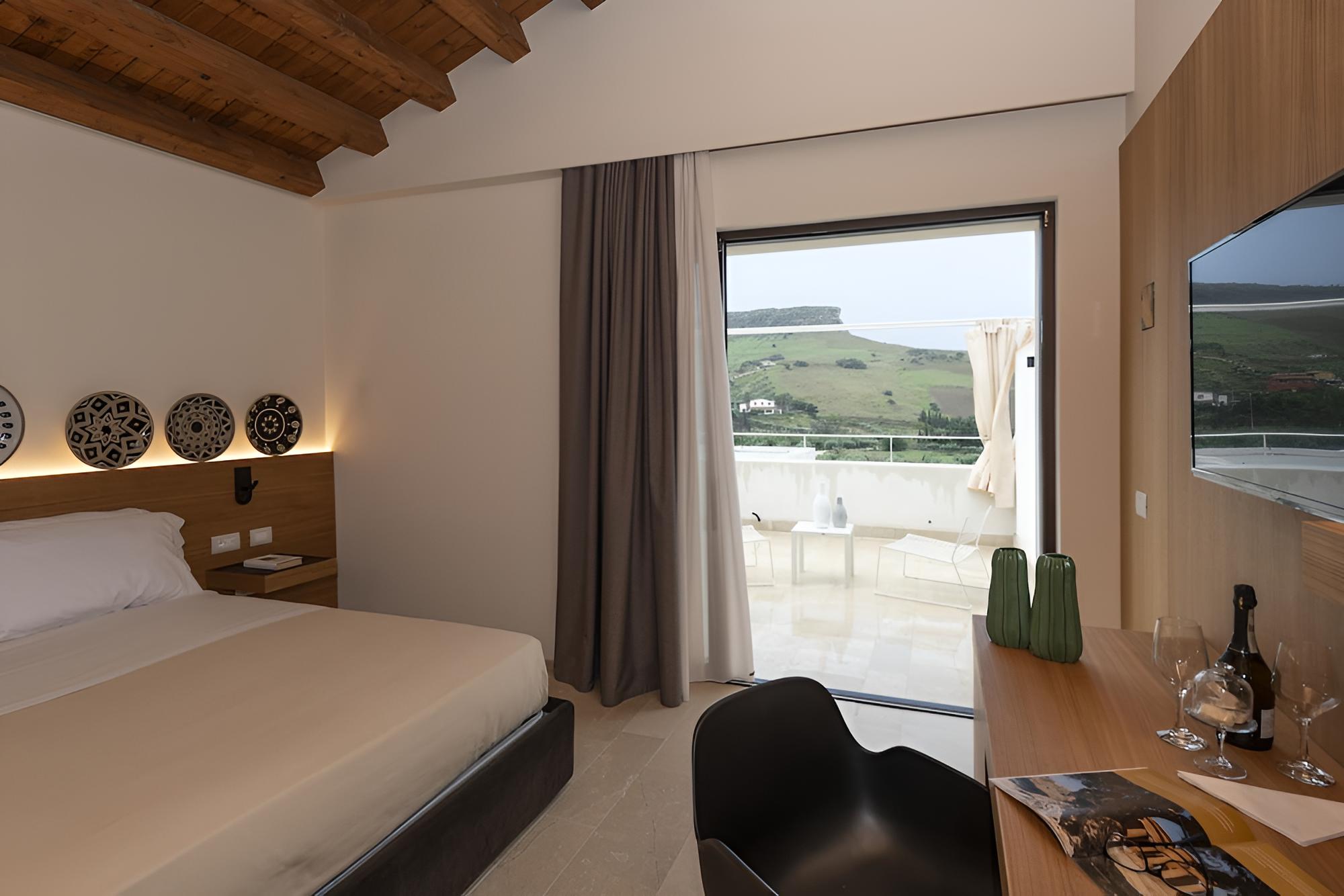 Junior Suite, Sea View photo 2