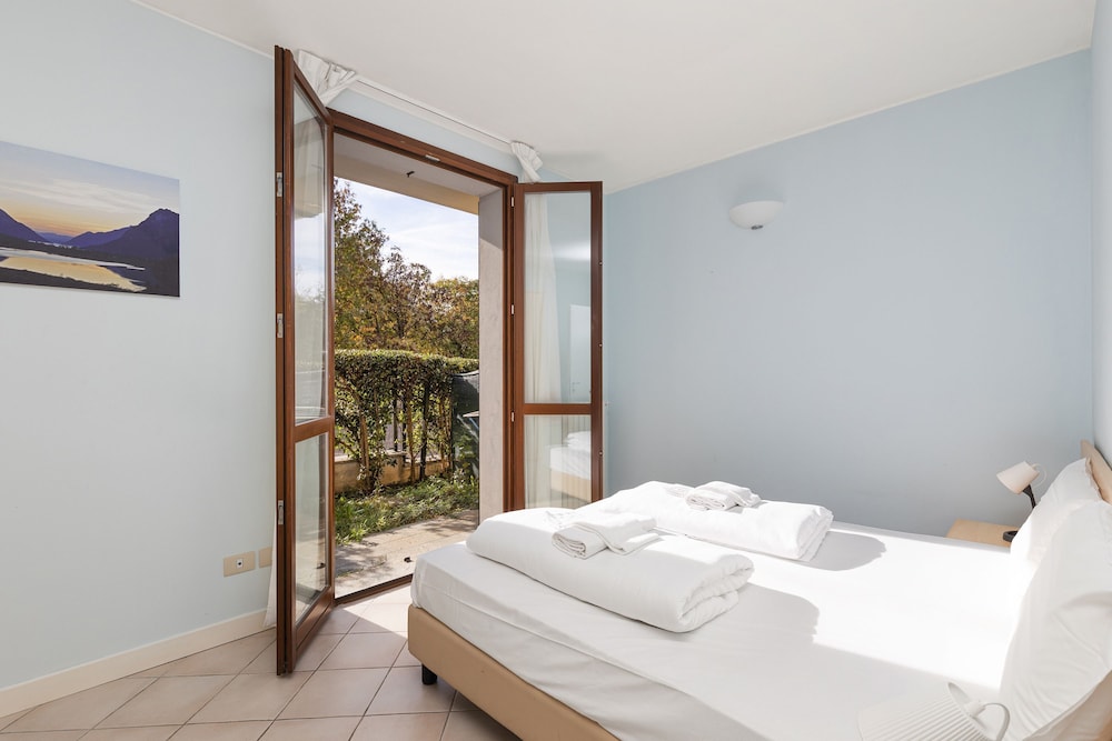 Standard Apartment, Multiple Bedrooms, Beachside (PL-Village 2 bedroom) photo 2