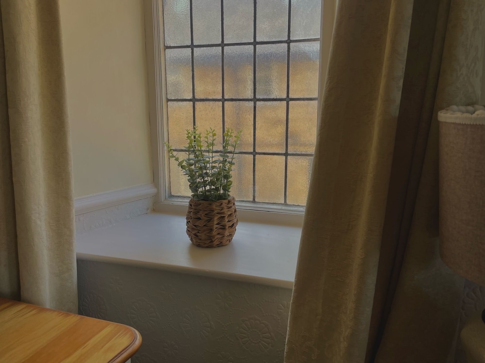 Superior Triple Room, Ensuite (1)
