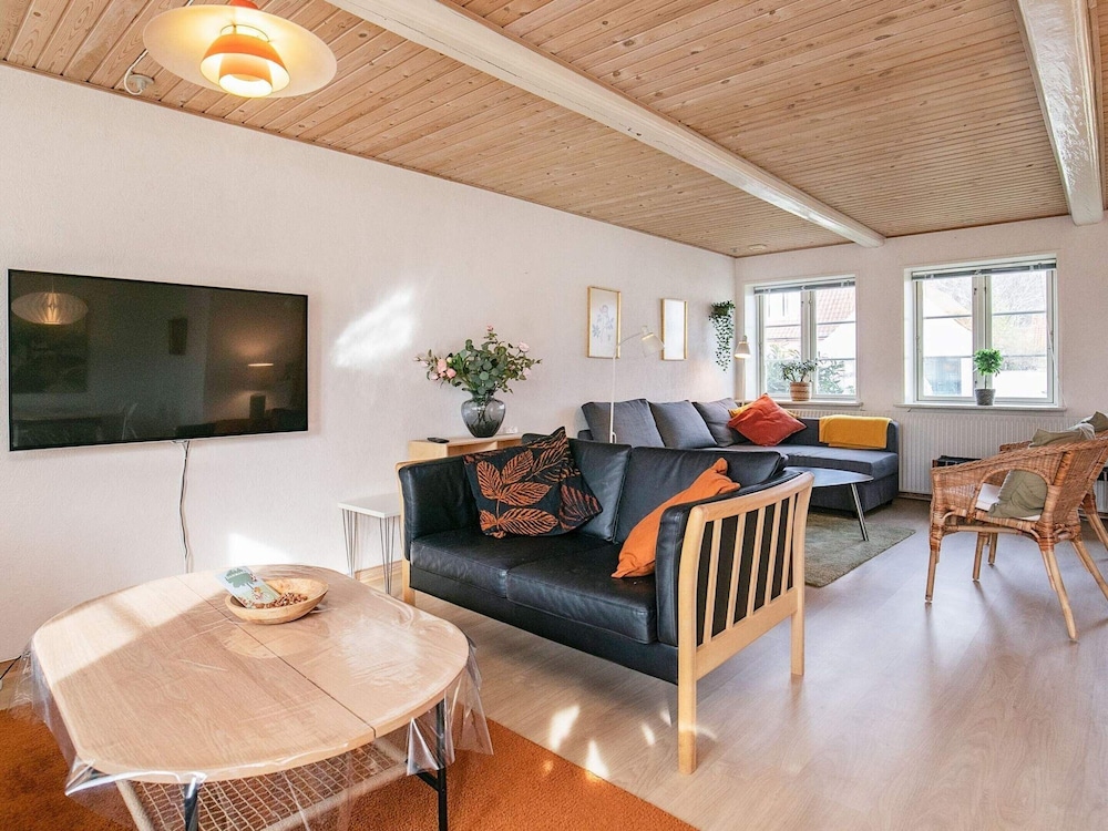 House photo 2