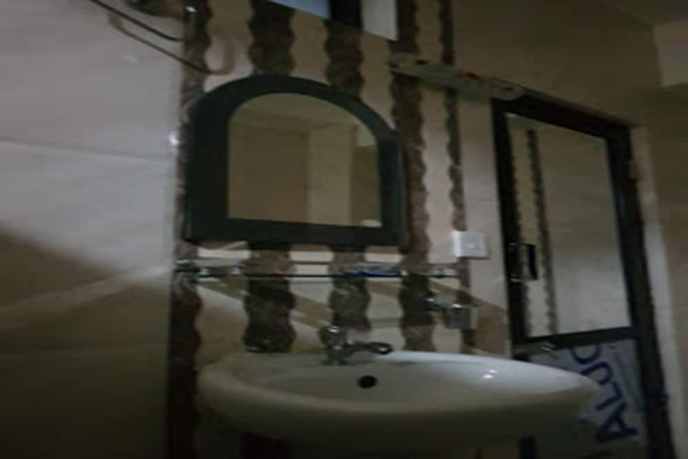 Standard Room photo 3