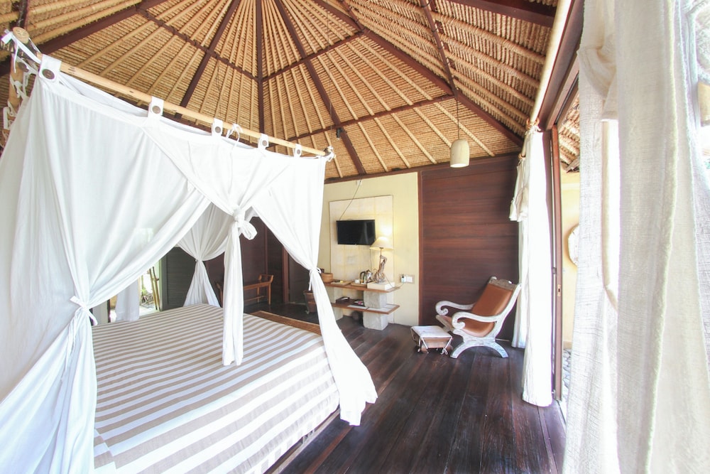 Visakha Pool Villa - Photo 1