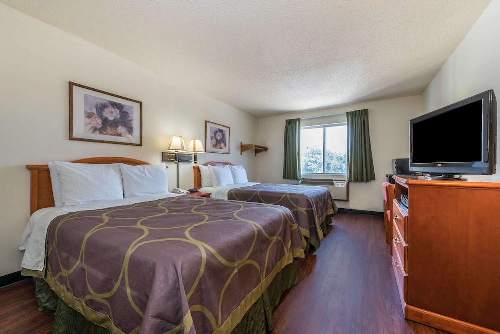 Double Room, 2 Double Beds, Smoking photo 1