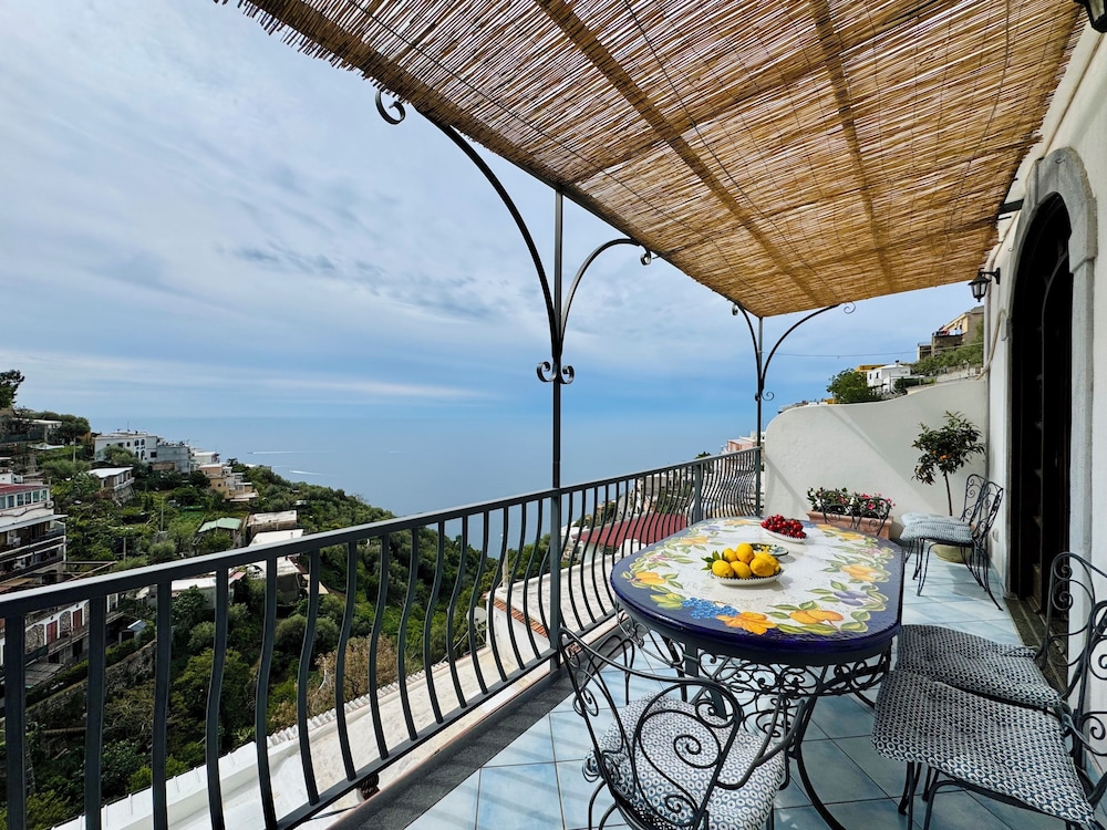 Apartment, 2 Bedrooms, Sea View