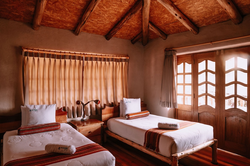 Chinchero Twin Deluxe Room with Balcony photo 2