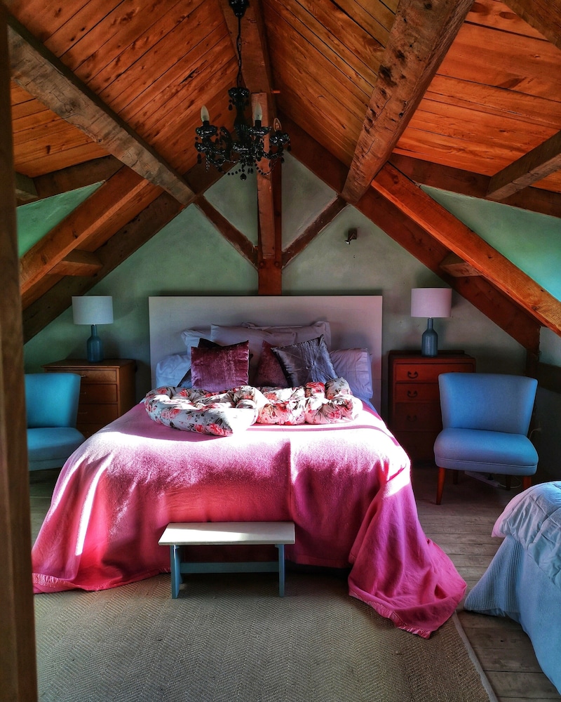 Family Suite, 2 Bedrooms, Shared Bathroom, Mountain View photo 1