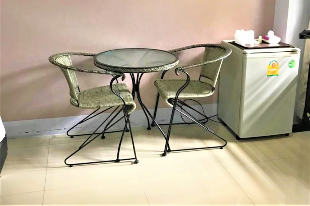 Deluxe Double Room - Photo 10