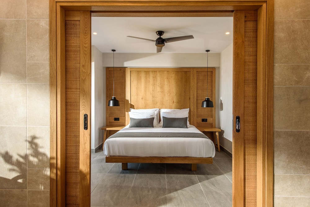 Junior Suite, Multiple Beds, Non Smoking