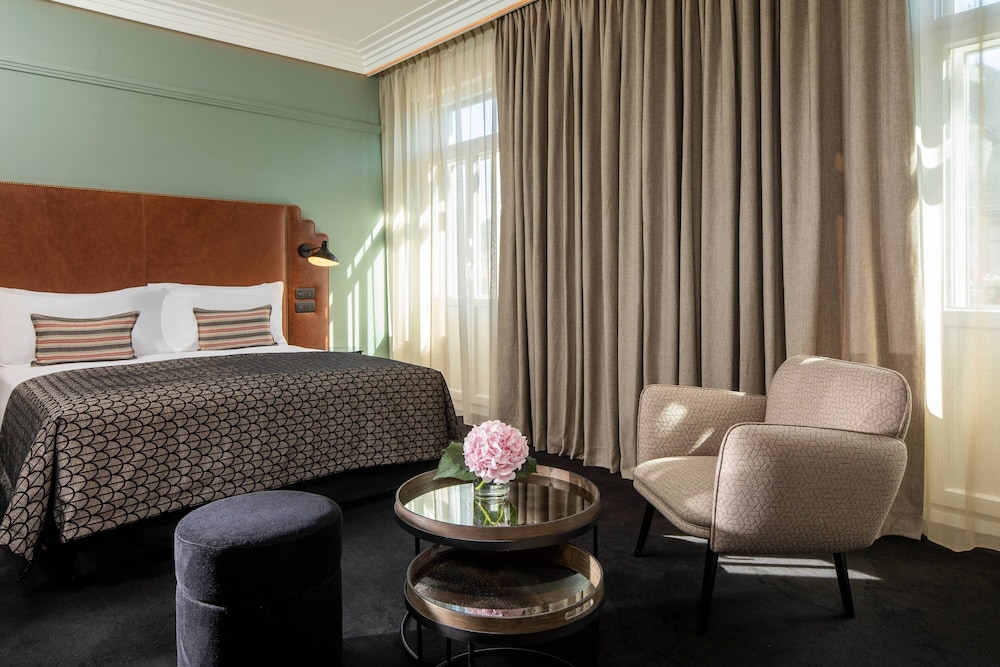 Room, 1 Queen Bed - Photo 10