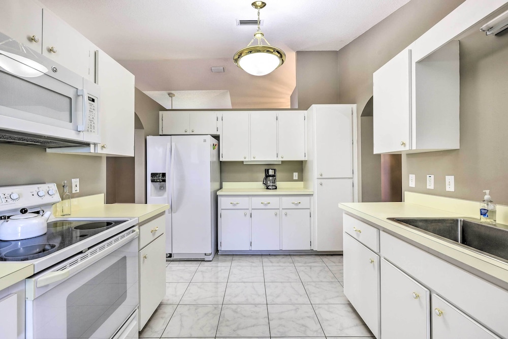 House (2 Bedrooms) photo 2