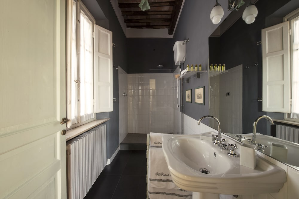 Panoramic Suite, Terrace photo 3