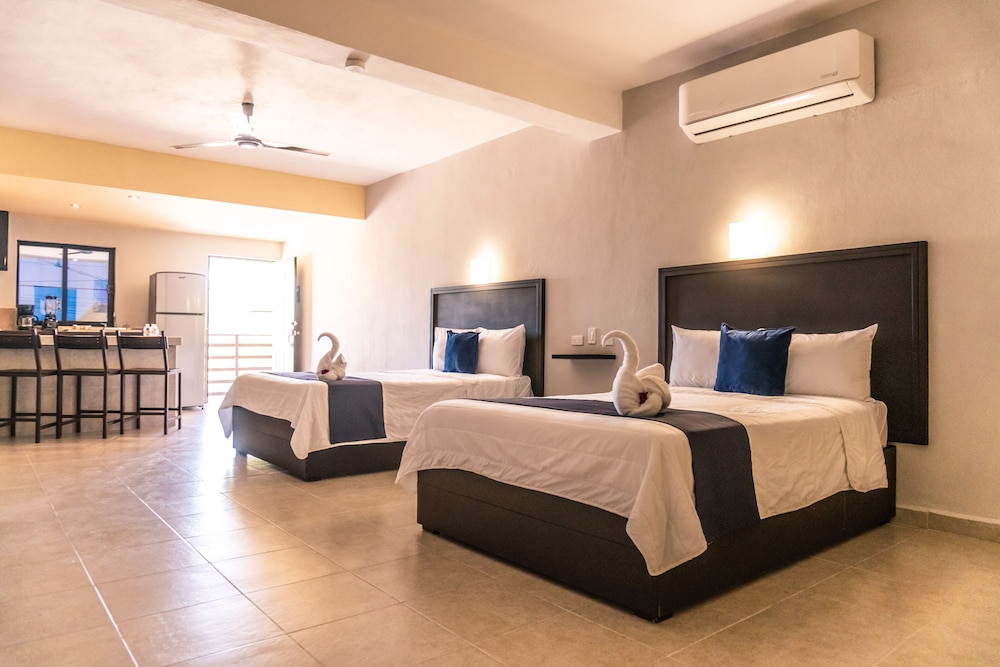Family Room, 2 Double Beds