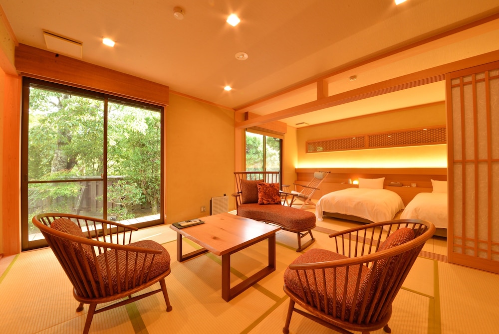 Suite with Private Open-air Bath “Sakura”