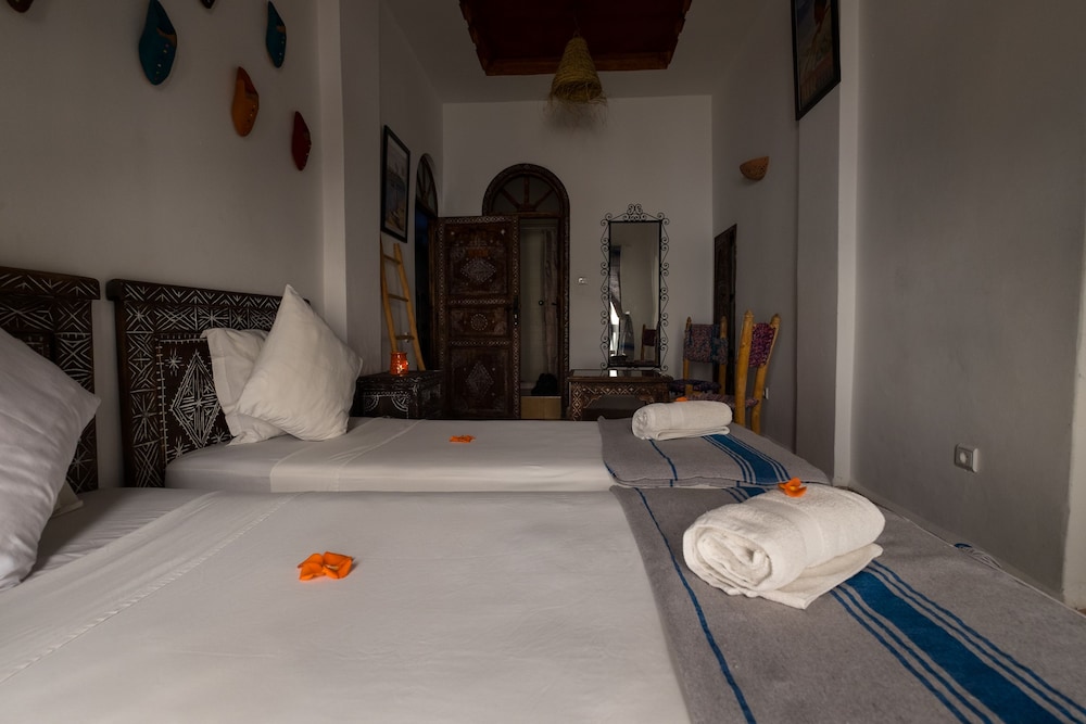 Quadruple Room, 2 Bedrooms, City View photo 3