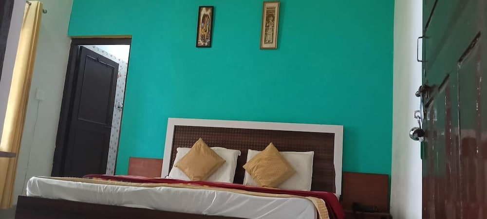 Standard Room With Out Balcony photo 1