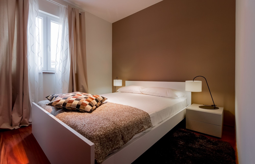 Comfort Apartment, 3 Bedrooms, Balcony