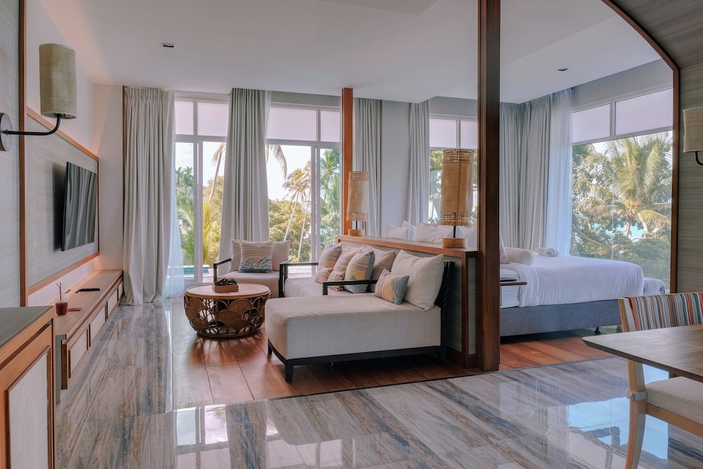 Panoramic Suite
