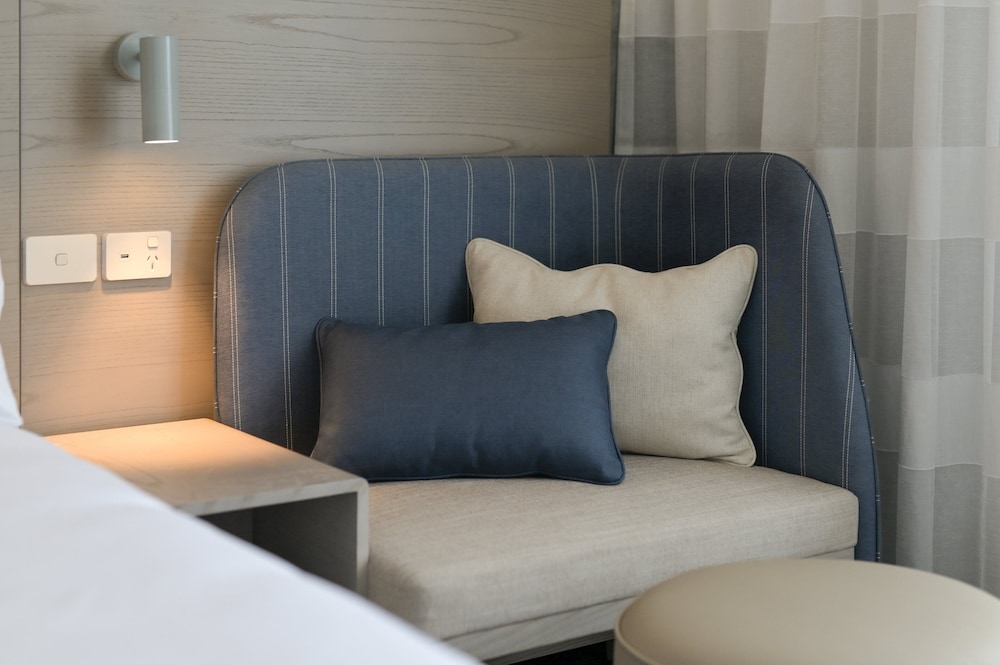 Suite (Free Breakfast) - Photo 9
