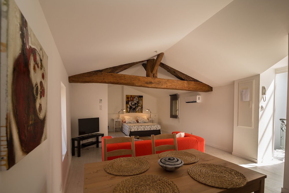 Studio apartment (Pomerol) photo 2