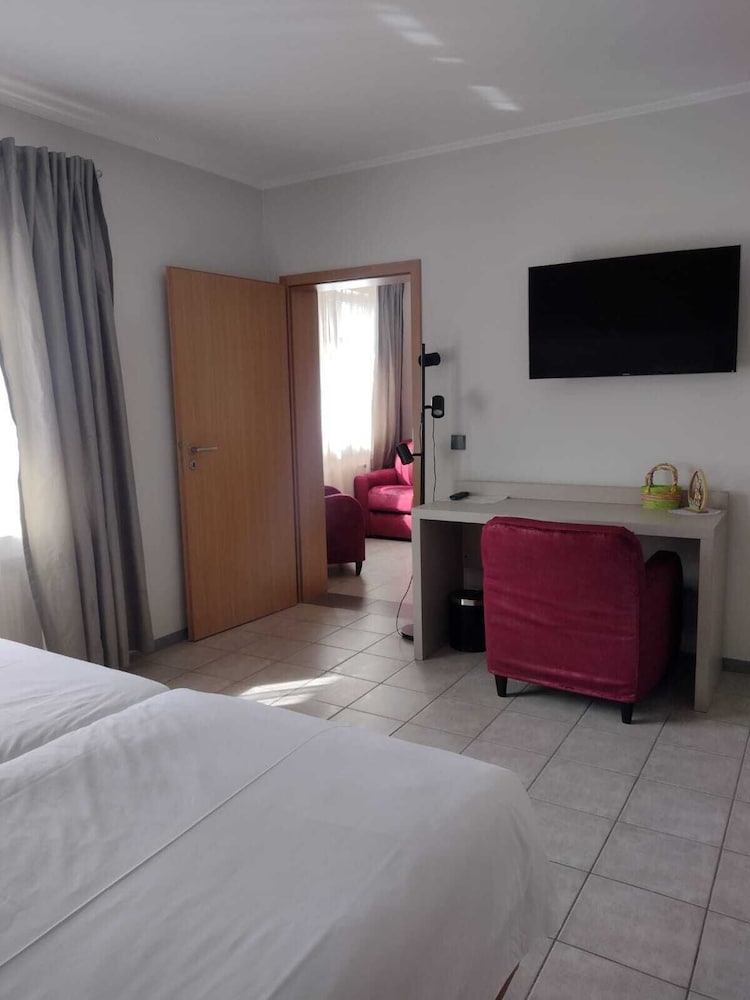 Traditional Apartment, 2 Twin Beds, Kitchen