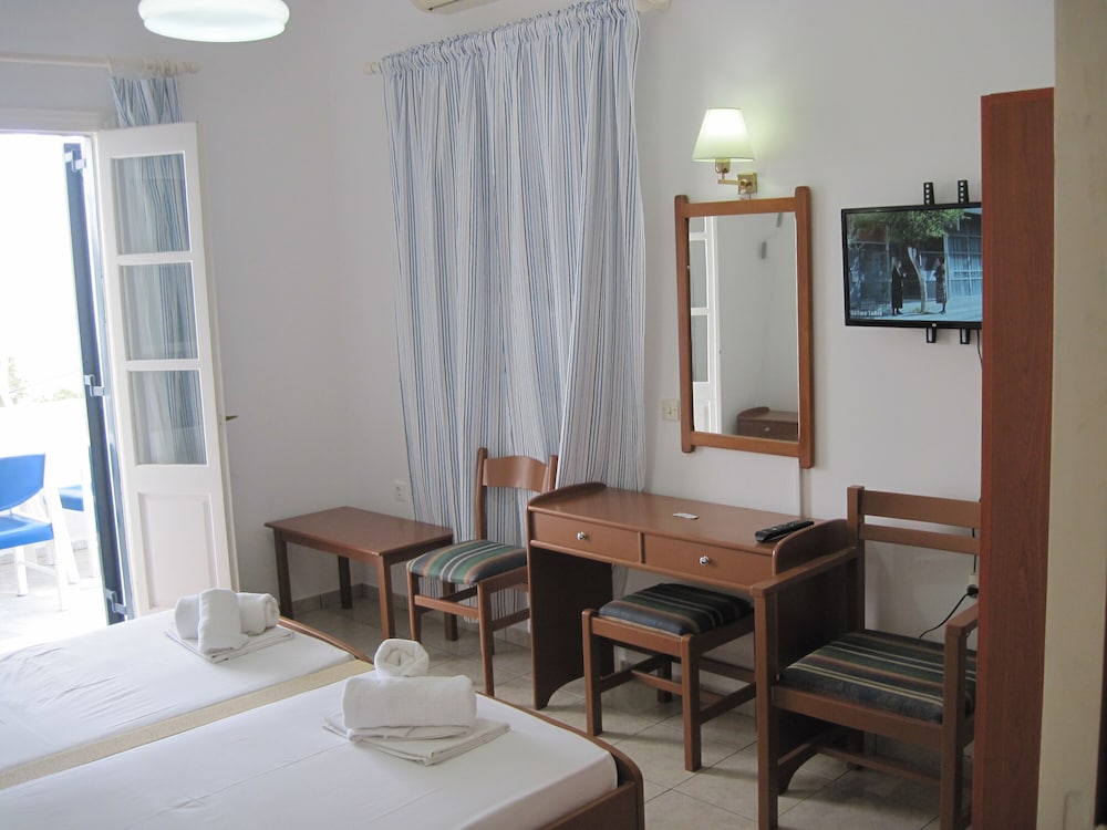 Family Apartment, 2 Bedrooms, Kitchenette, Sea View - Photo 23