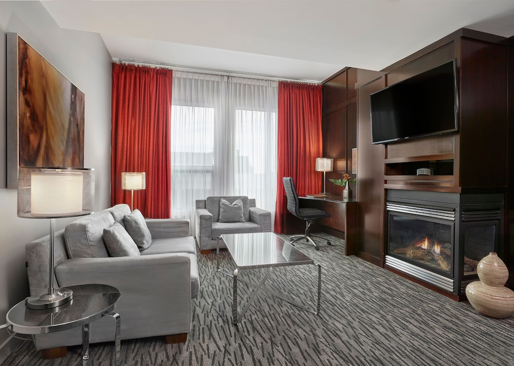Platinum Suite, 1 Bedroom - Photo 3