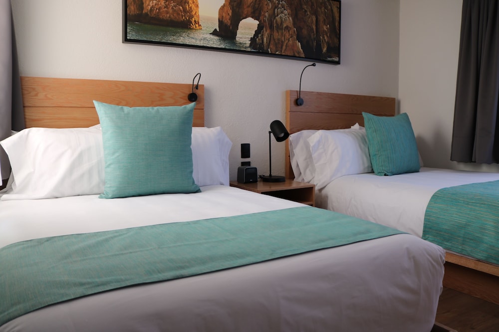 Suite Ocean View photo 3
