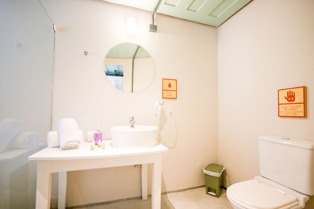 Standard Double Room - Photo 2