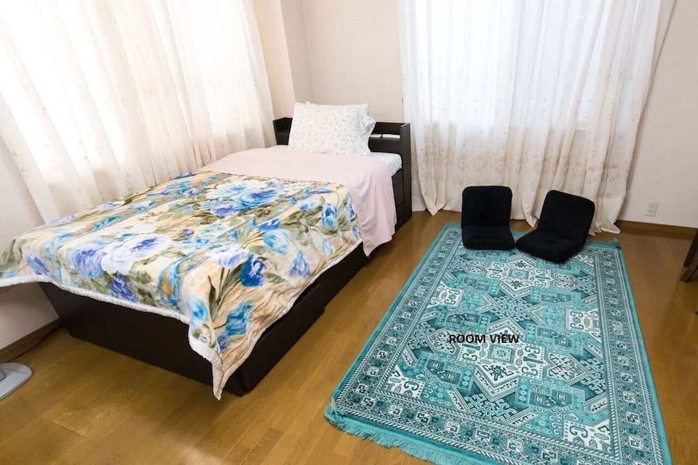Studio Apartment photo 1