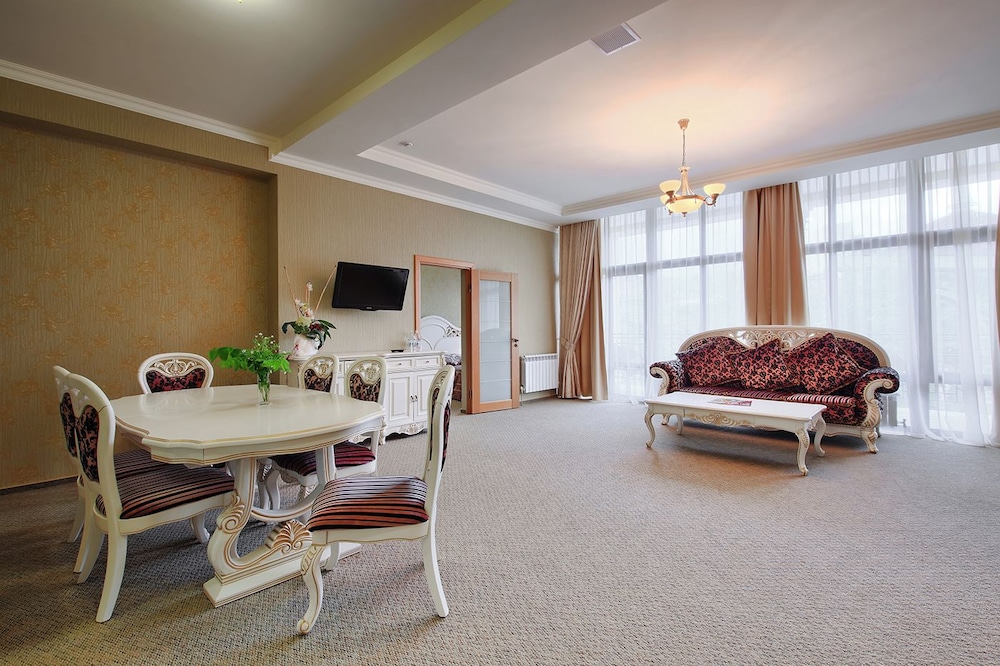 Suite (Teatralniy) photo 3