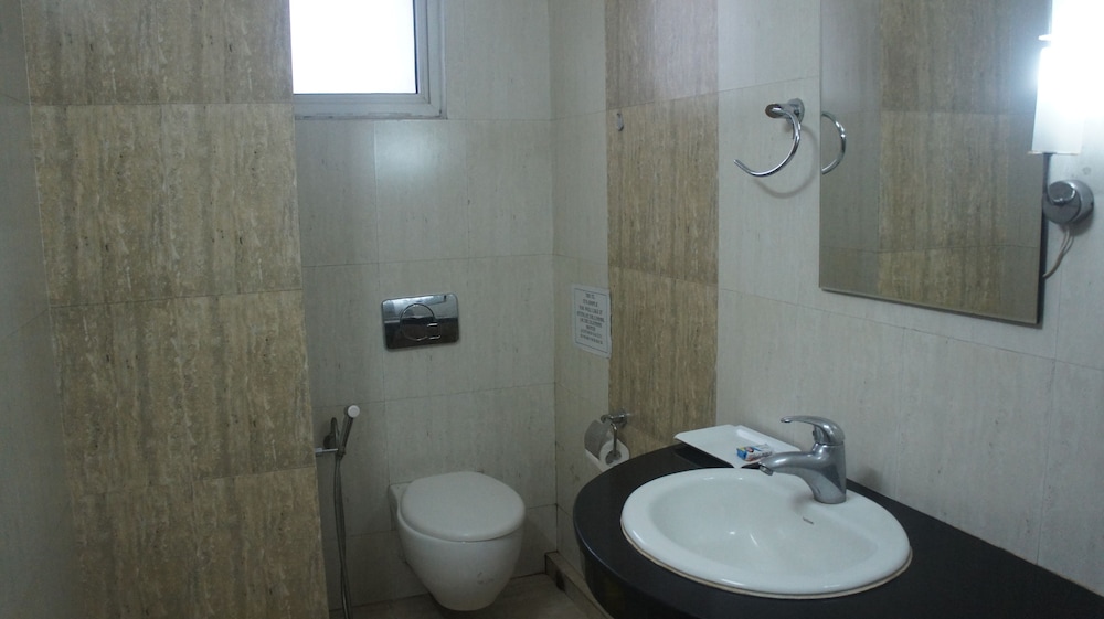 Deluxe Luxury Room - Photo 2