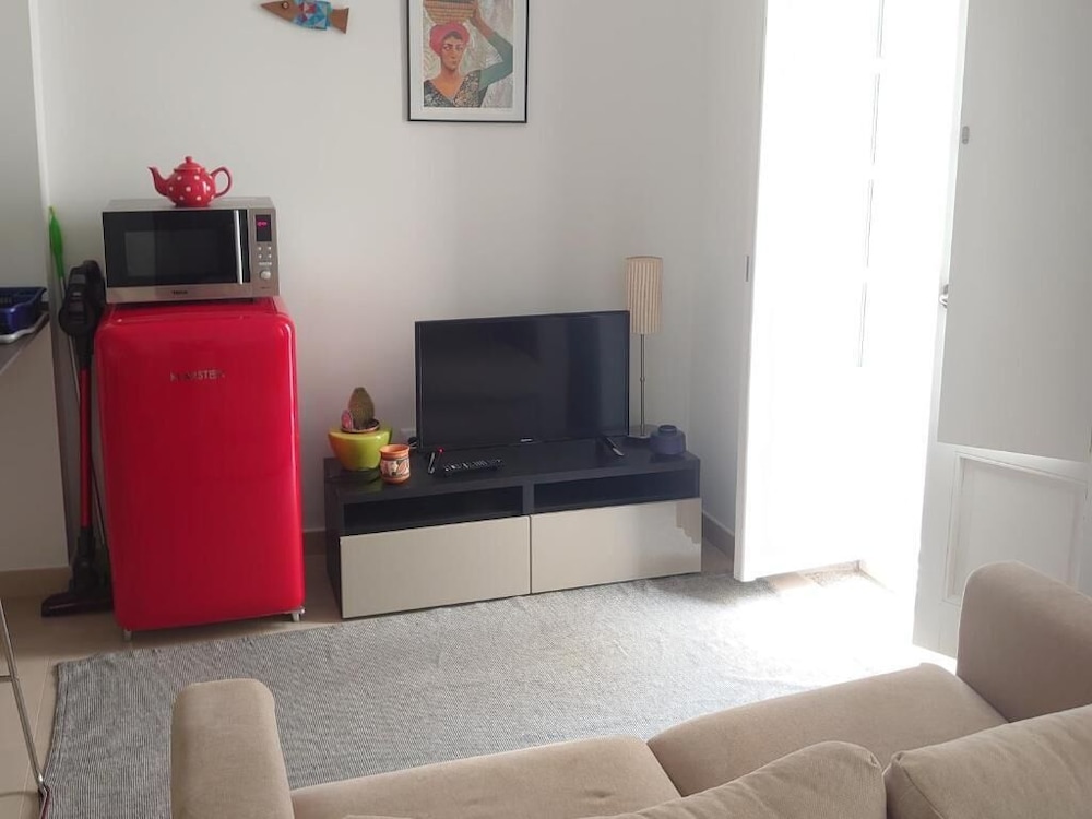 Basic Apartment