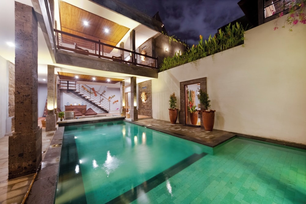 Double Room - Photo 6
