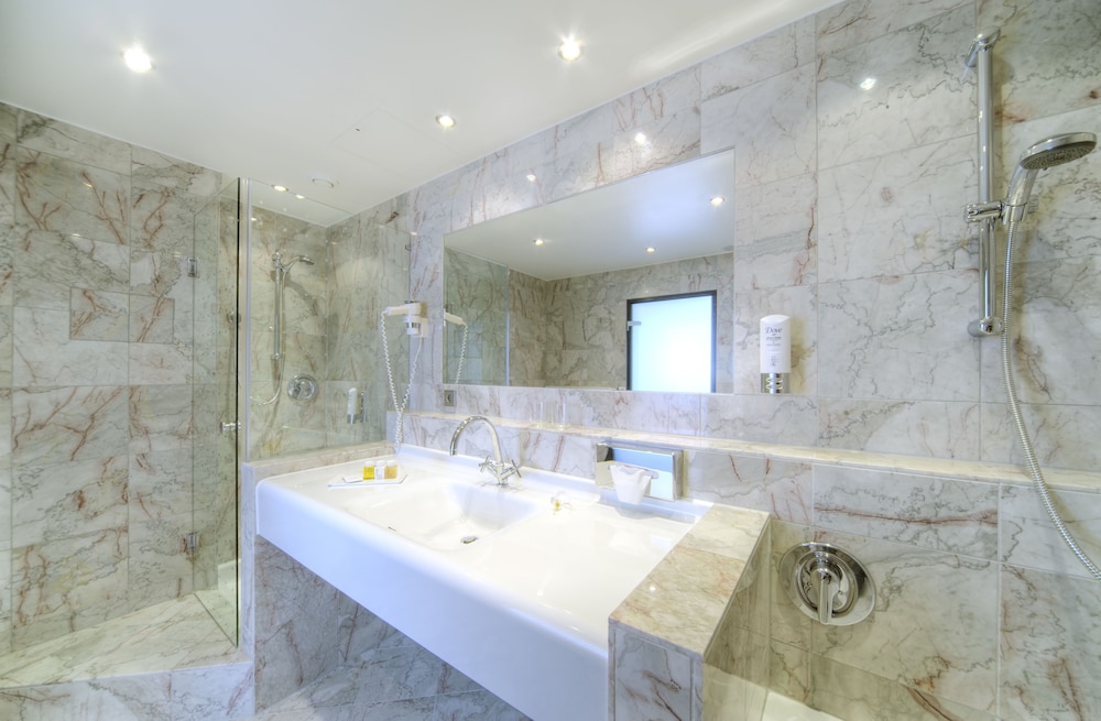 Junior Suite - Photo 12