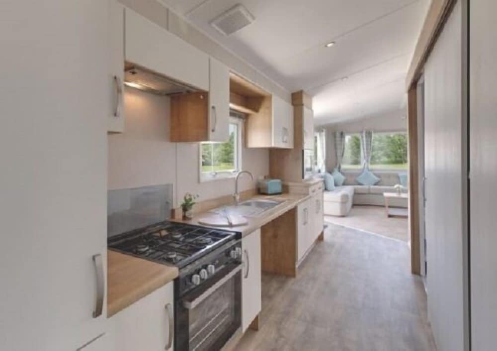 2 Bedroom Holiday Home Wheelchair Friendly photo 3