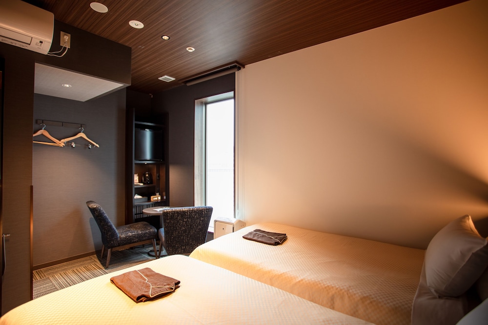 Deluxe Twin Room photo 1