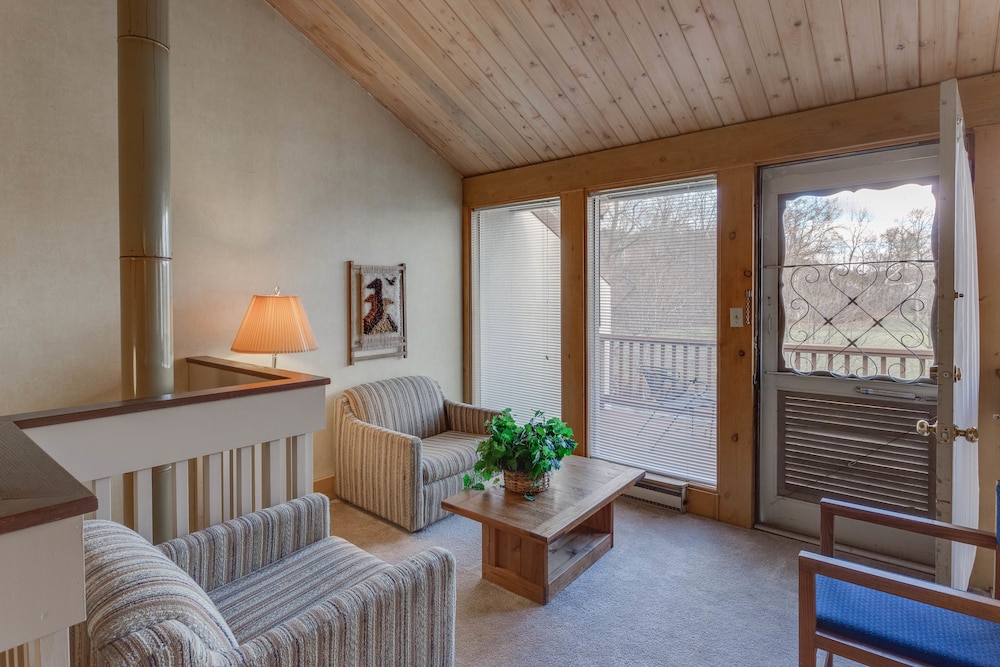 Standard Condo, 2 Bedrooms, Non Smoking photo 2
