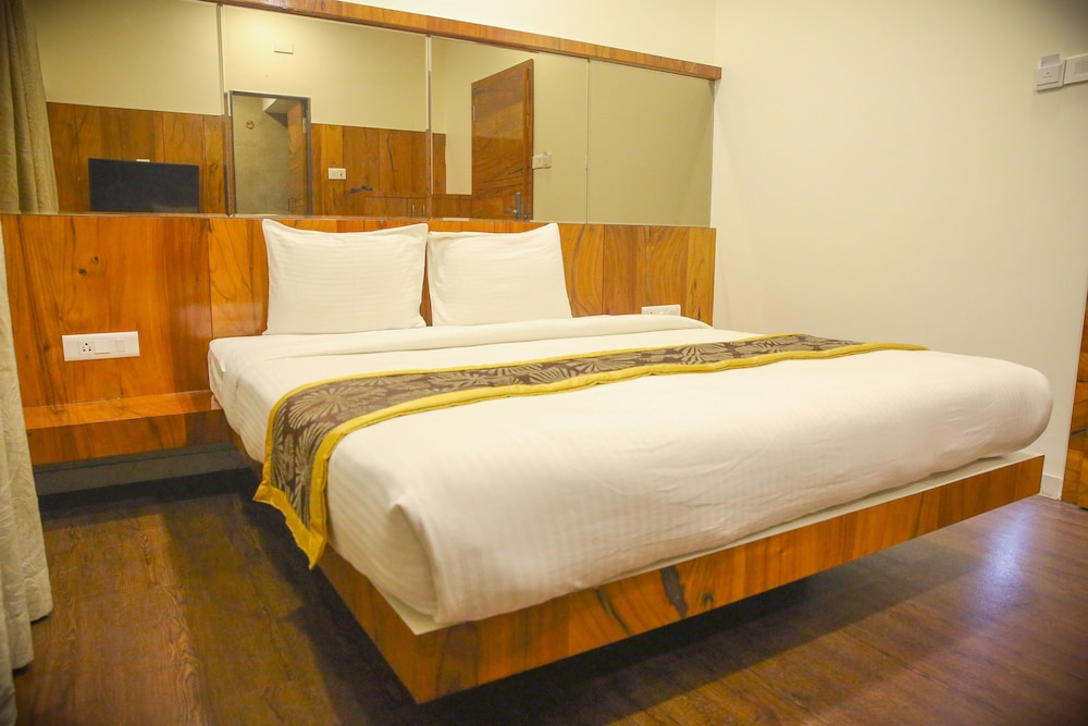 Deluxe Suite photo 3