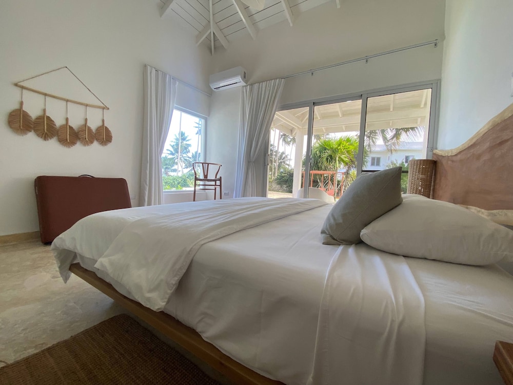 Superior Villa photo 3