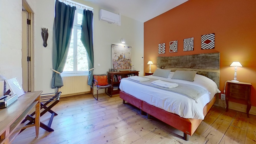 Honeymoon Double or Twin Room photo 1